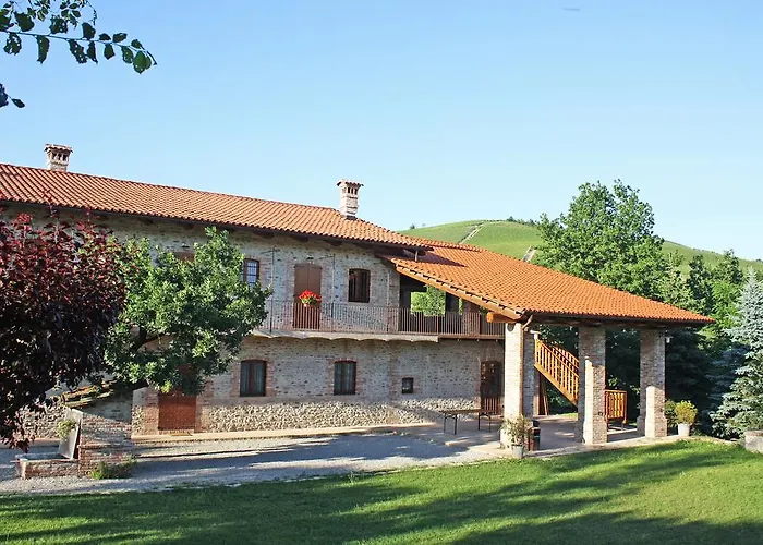Cascina Stralla