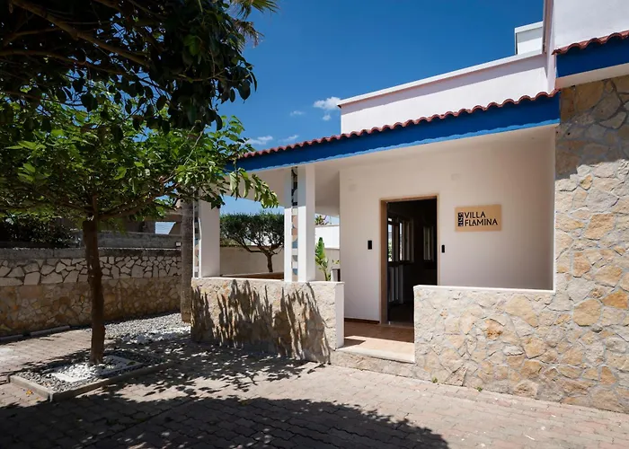 Guesthost - Villa Flamina