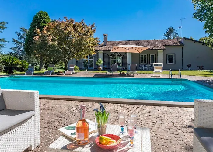 VILLA RASENA 6, Emma Villas