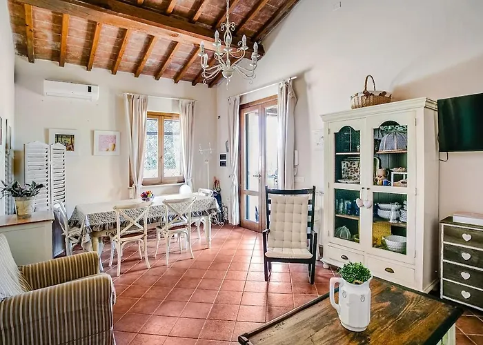 Borghetto Valtania with pool, garden&sauna