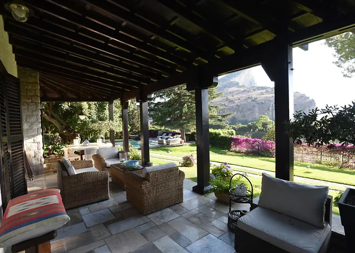 Villa Lolj
