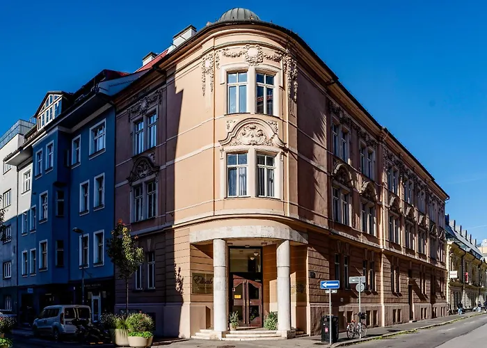 Elisabeth Old Town