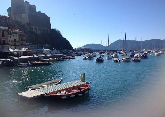 Affittacamere La Baia Di Lerici