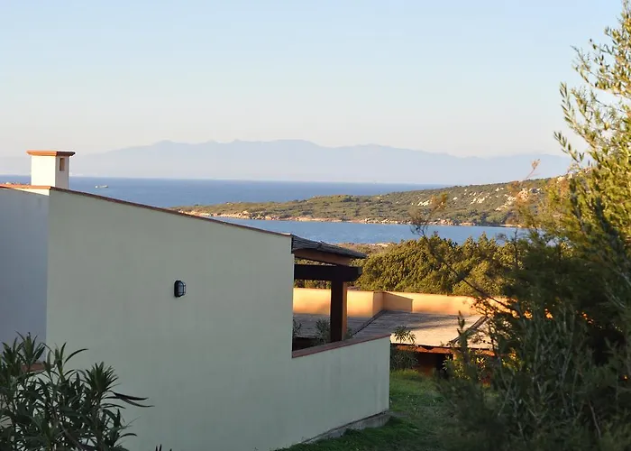 Hotel 3 stelle: Residence Cala Petralana