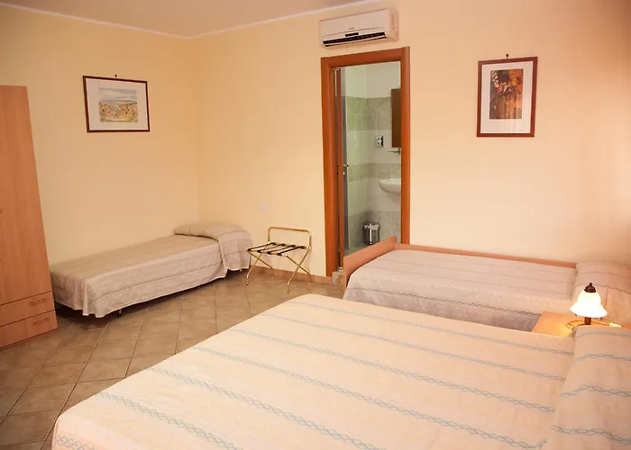 Caffè Nuovo 2 Holiday Rooms