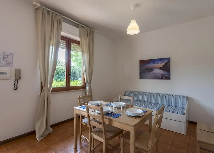 Caletta Apartments