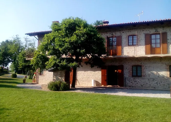 Cascina Stralla