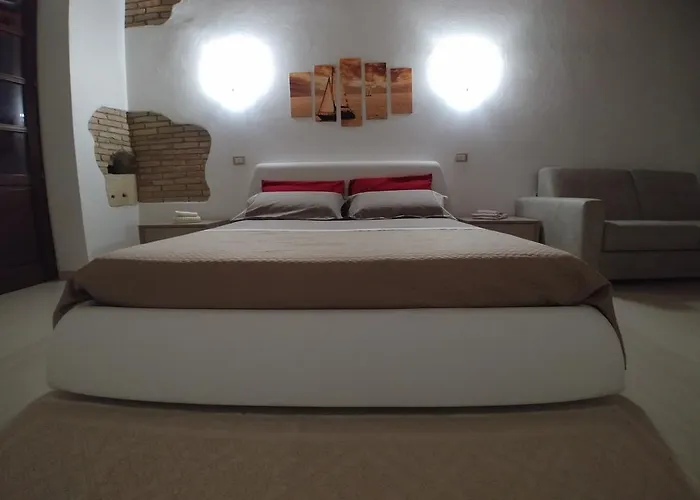 Hotel vicino al College: Sa domu e babbu