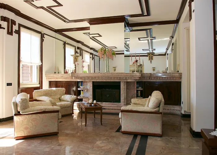 La Maison Royale Bed & Breakfast