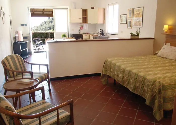 Villa con piscina: Agriturismo La Quiete