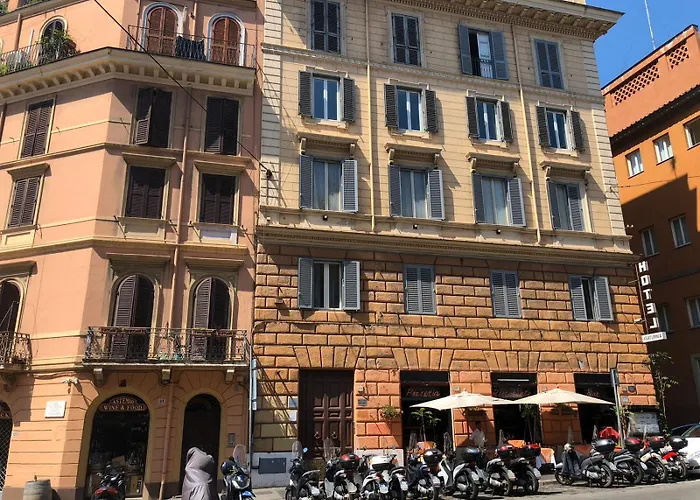 Elle Cavour Guest House
