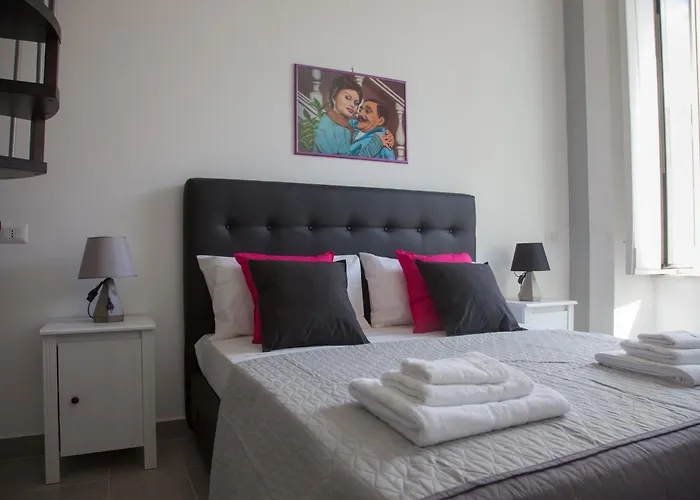 Vesuvius Luxury Suites