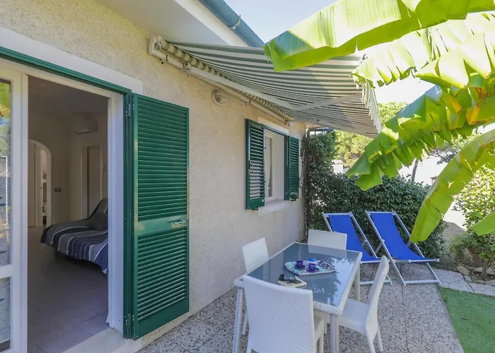 Appartamenti Biodola Mare - Helloelba