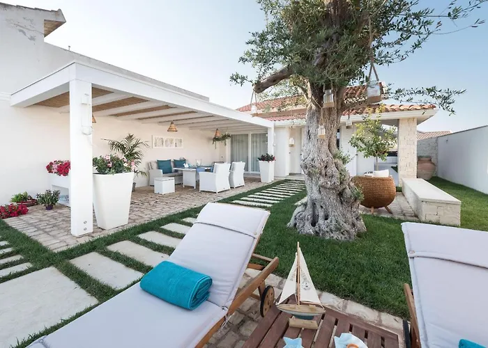 Isulatravel - Villa Licia