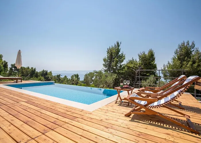 Villa Brac With Pool Bol